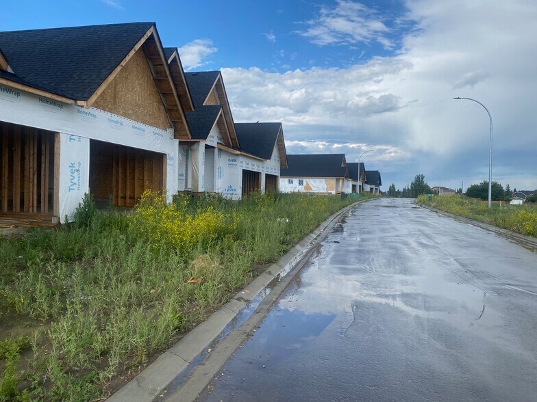 More Photos Of 100 Scarlett Ranch blvd, Carstairs Land For Sale