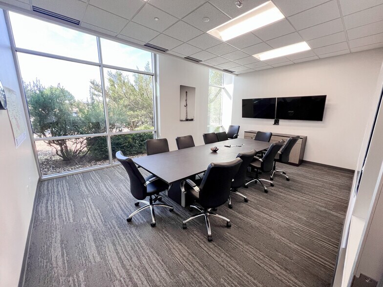 More Photos Of 6301 Holiday Hill Rd, Midland Office For Lease