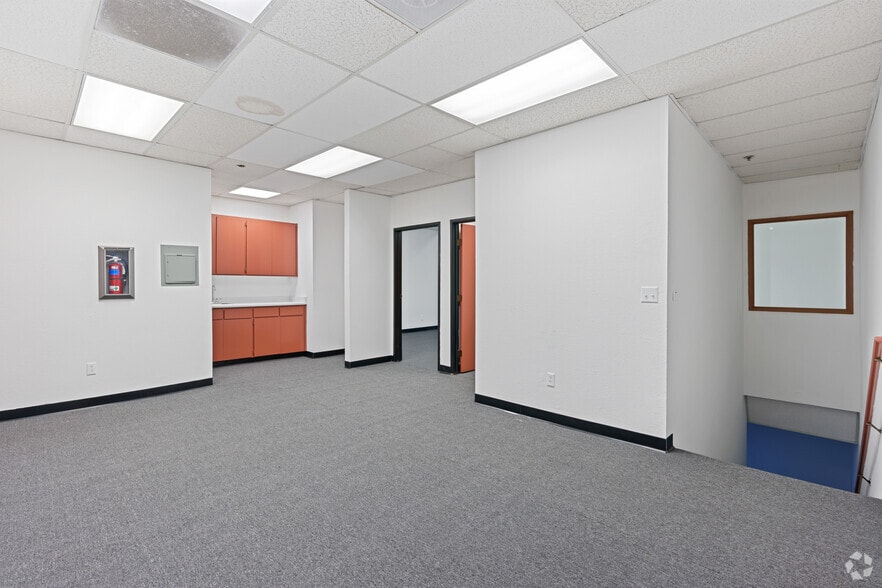 More Photos Of 90 Spruce Ave, South San Francisco Unknown For Lease