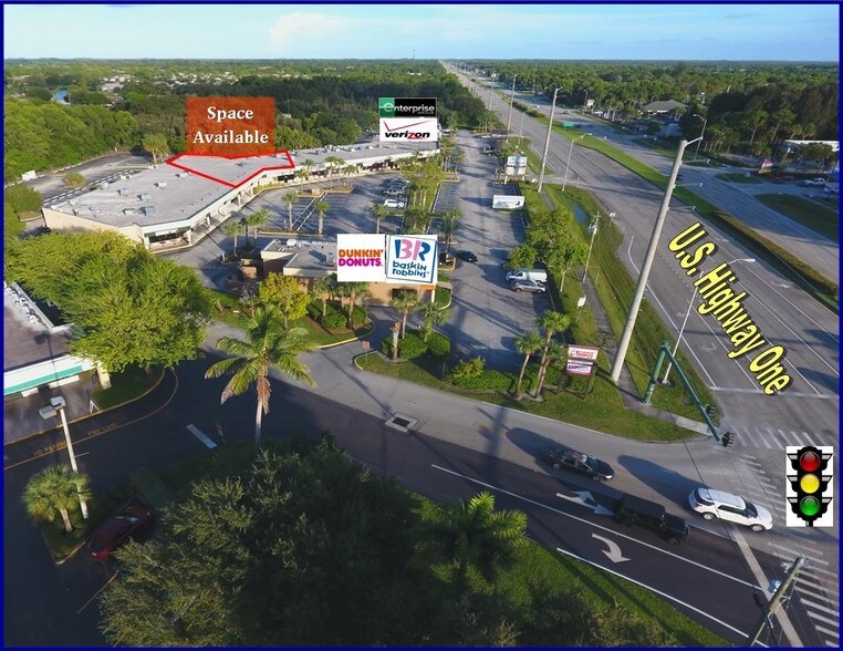 More Photos Of 6027-6127 SE Federal Hwy, Stuart Freestanding For Lease