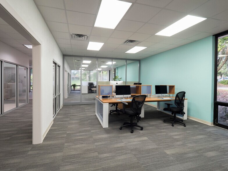 More Photos Of 7020 Nw 11th Pl, Gainesville Office For Sale