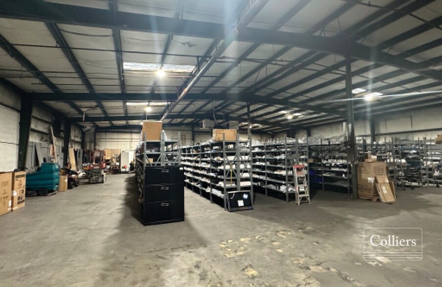 More Photos Of 408 N Springs Rd, Columbia Warehouse For Lease