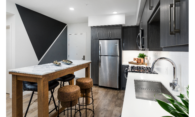 More Photos Of 75 W Walnut St, Pasadena Apartments For Lease