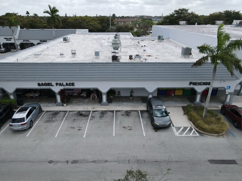 More Photos Of 11210-11300 Pines Blvd, Pembroke Pines Unknown For Lease
