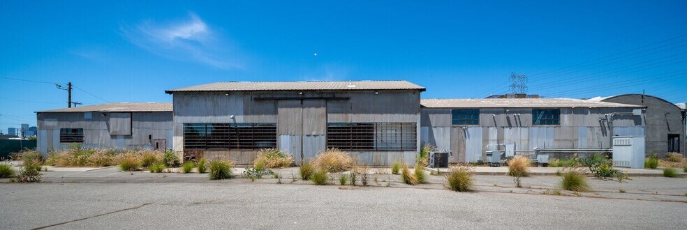 More Photos Of , Los Angeles Flex For Sale