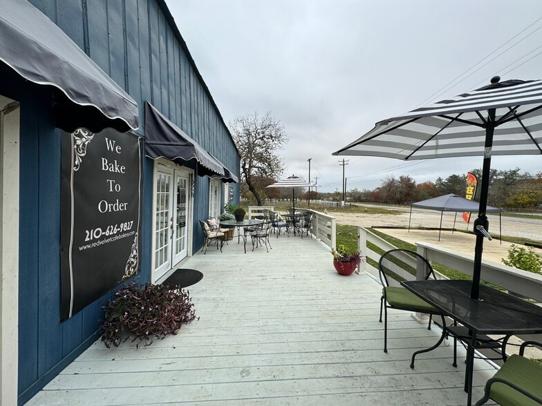 More Photos Of 2275 Old Pleasanton Rd, San Antonio General Retail For Sale