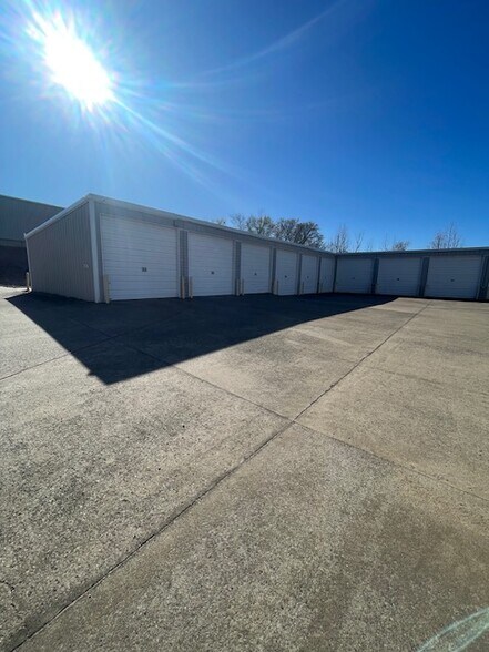 More Photos Of 4615 N Highway 71, Alma Freestanding For Sale