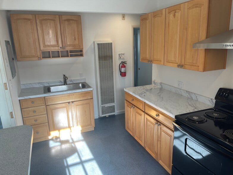 More Photos Of 4018 Pacheco Blvd, Martinez Industrial For Lease