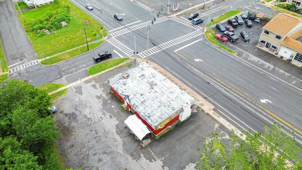 More Photos Of 200 Oriskany Blvd, Whitesboro General Retail For Sale