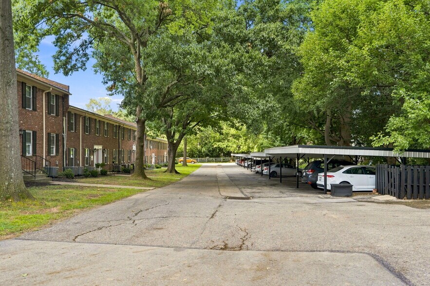 More Photos Of 610-620 Breckenridge Ln, Louisville Apartments For Sale