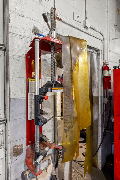 More Photos Of 2401 Fort St, Trenton Warehouse For Sale