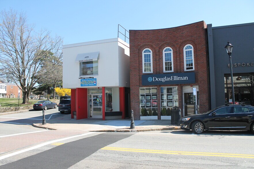 More Photos Of 48-50 Central St, Wellesley Unknown For Lease