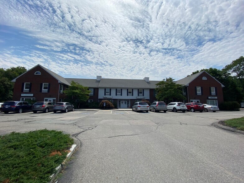 More Photos Of 555 Pleasant St, Attleboro Coworking Space