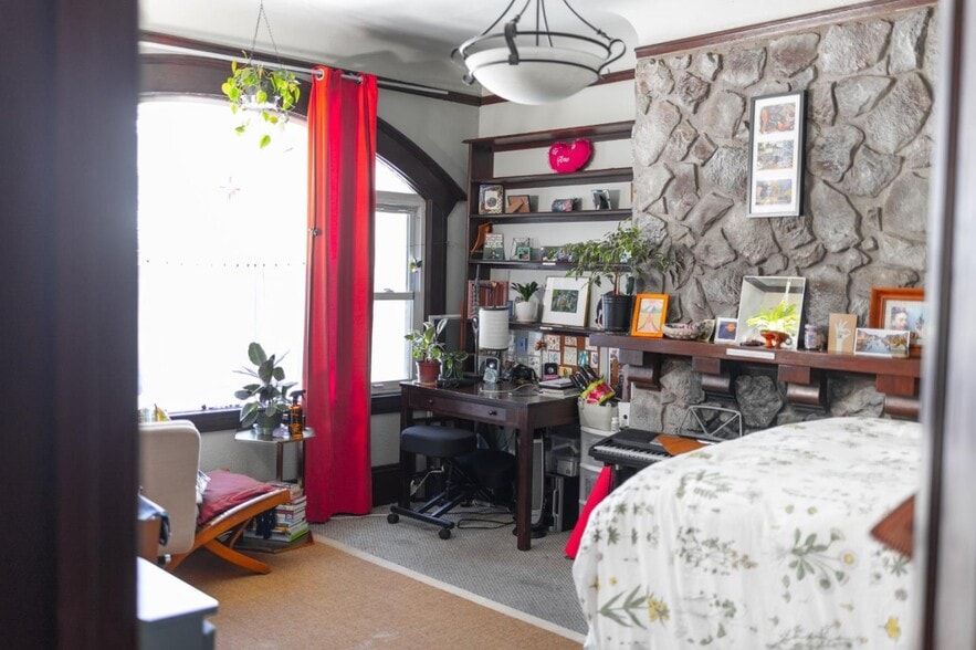 More Photos Of 1608 Folsom St, San Francisco Multifamily For Sale