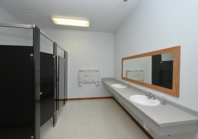 More Photos Of 77 E 50 N, Winamac Religious Facility For Sale