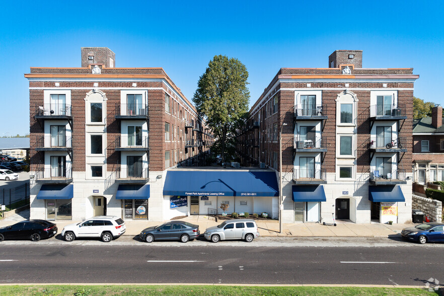 More Photos Of 5457 Delmar Blvd, Saint Louis Apartments For Lease