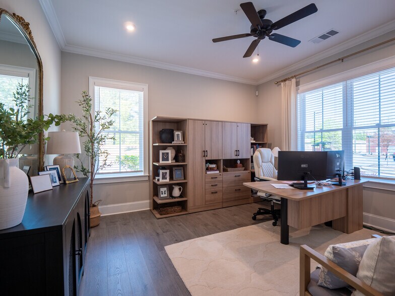 More Photos Of 3957 S Main St, Acworth Office For Sale