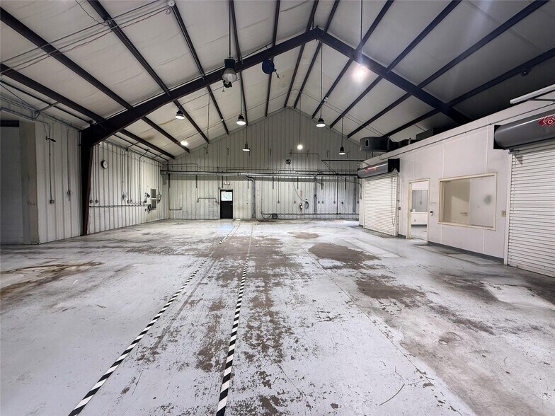 More Photos Of 4533 N FM 312, Winnsboro Industrial For Sale