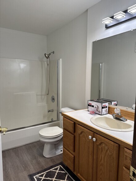 More Photos Of 316 Highway 101 N, Rockaway Beach Storefront Retail Residential For Sale