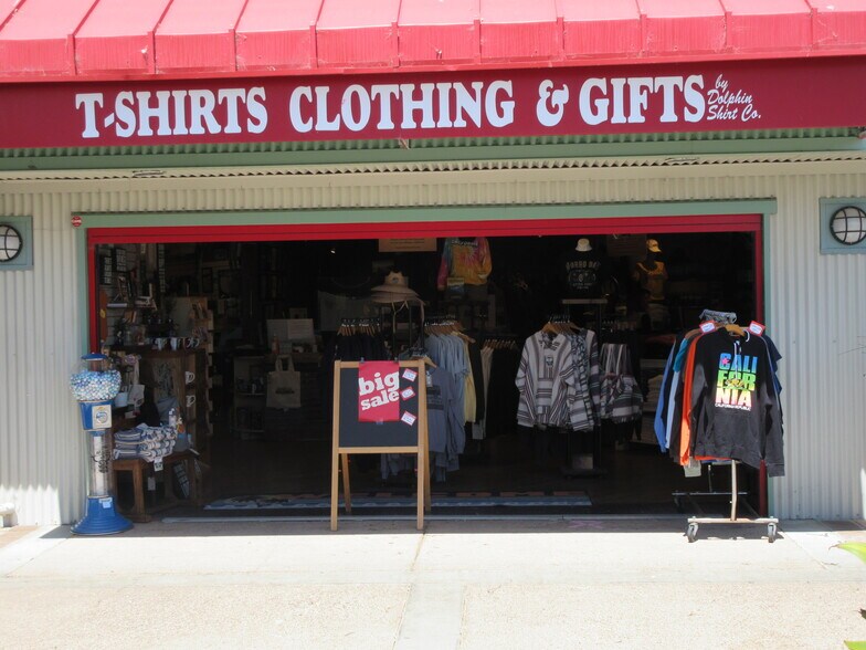 More Photos Of 715 Embarcadero, Morro Bay Restaurant For Lease