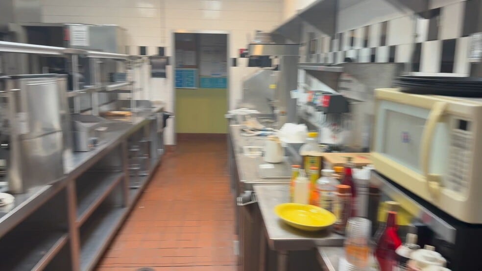 More Photos Of 10990 State Bridge Rd, Alpharetta Storefront Retail Office For Lease