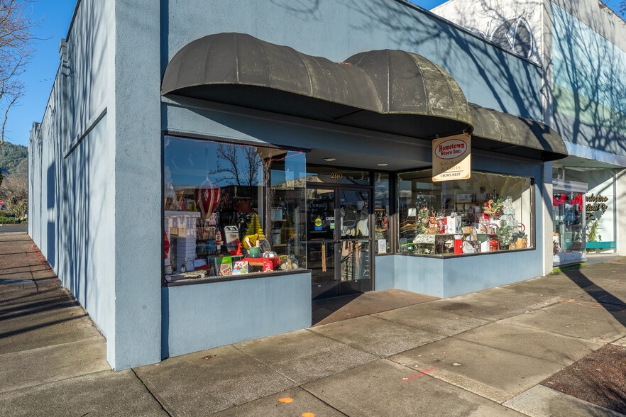 More Photos Of 290 S School St, Ukiah Storefront For Sale