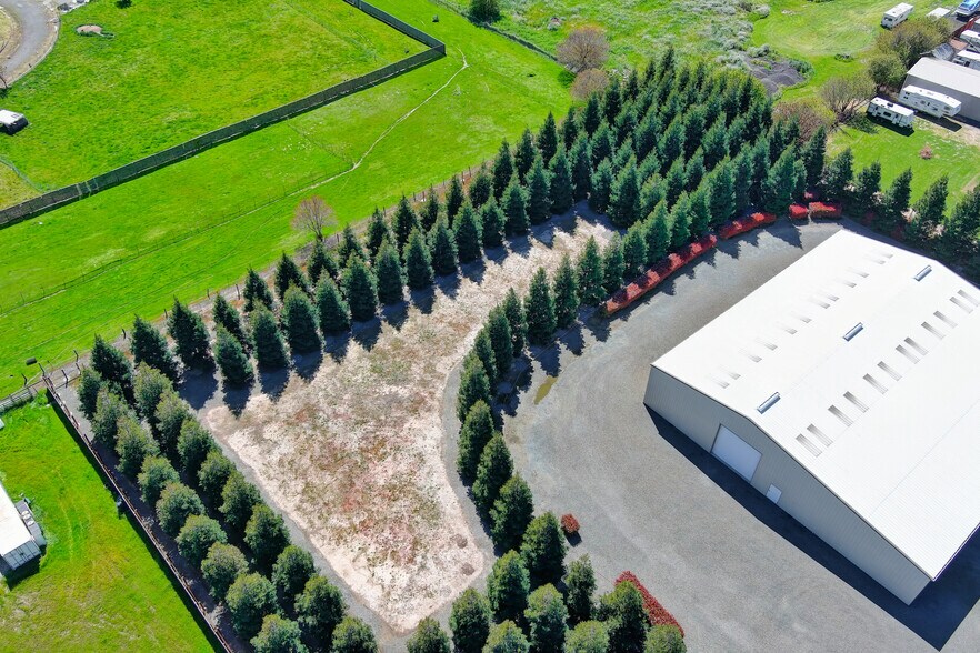 More Photos Of 5050 Melissa Ln, Vacaville Light Manufacturing For Sale