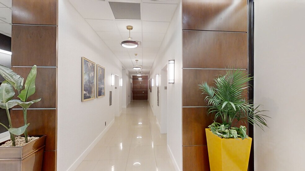 More Photos Of 4400 Pga Blvd, Palm Beach Gardens Office For Lease