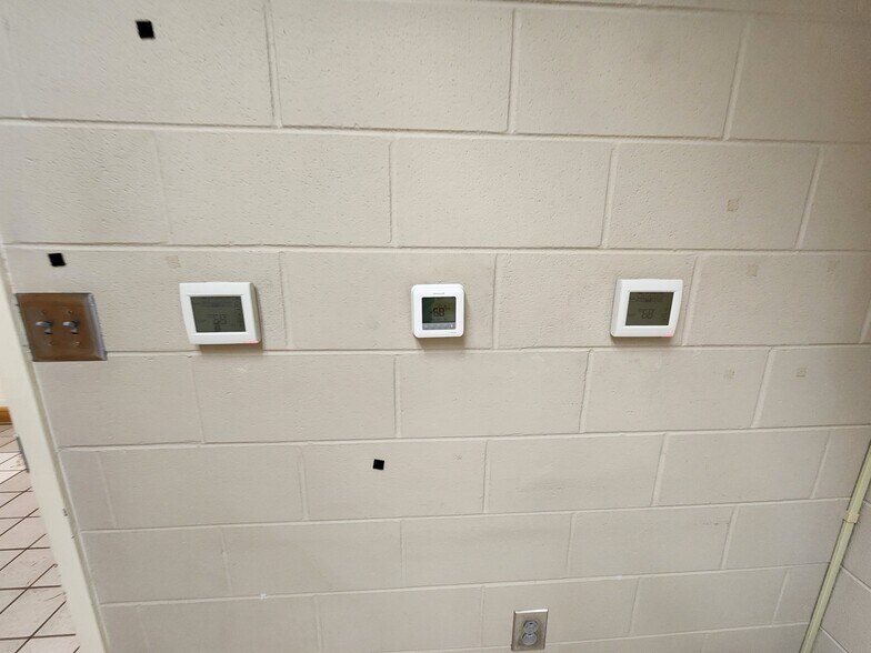 More Photos Of 301 21st Ave S, Birmingham Schools For Lease