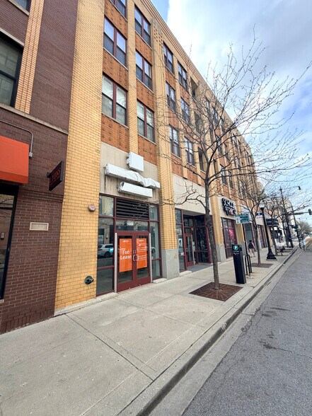 Primary Photo Of 3254 N Lincoln Ave, Chicago Storefront Retail Office For Lease