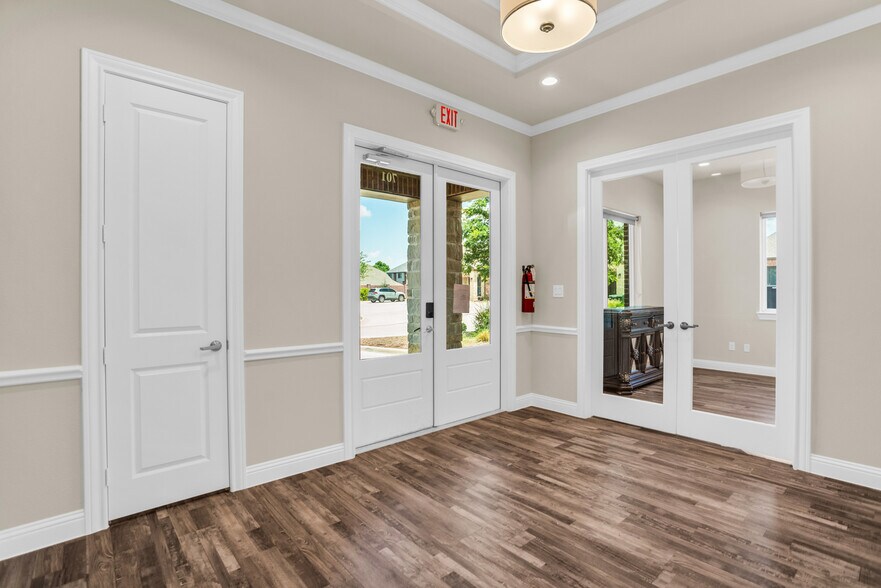 More Photos Of 2601 Little Elm Pky, Little Elm Medical For Sale