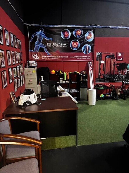 More Photos Of 555 Front St, San Francisco Office For Lease