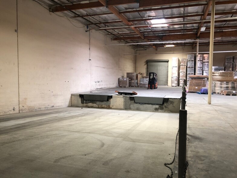 More Photos Of 2020 Elm Ct, Ontario Warehouse For Sale