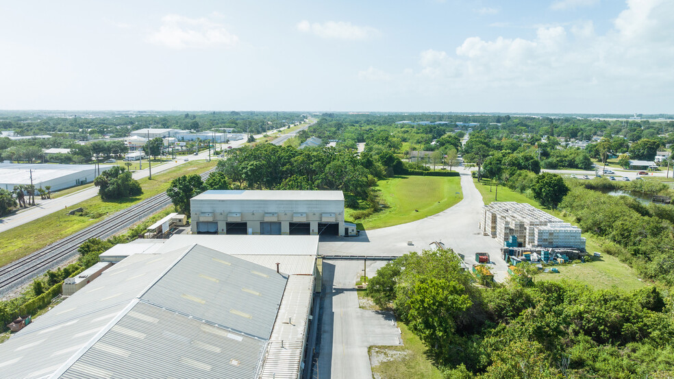 More Photos Of 2600 45th St, Vero Beach Food Processing For Sale