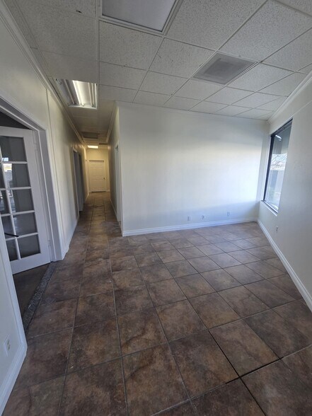 More Photos Of 44143-44147 20th St W, Lancaster Medical For Sale