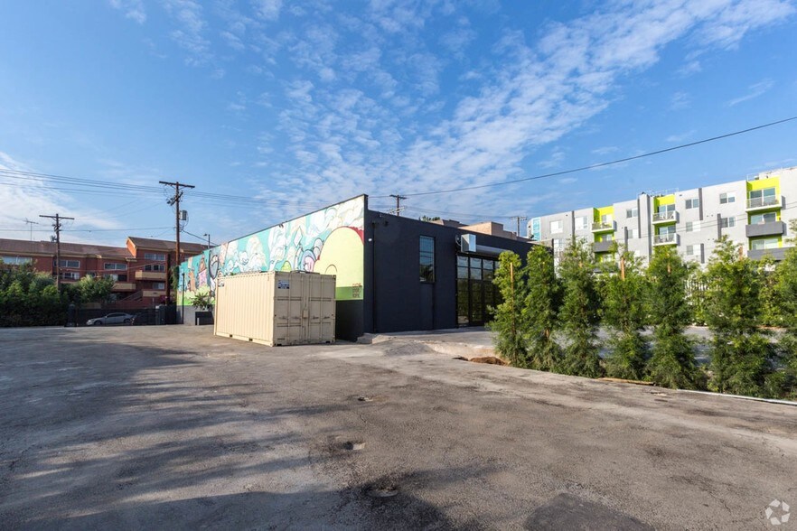 More Photos Of 3117 W Temple St, Los Angeles Loft Creative Space For Lease