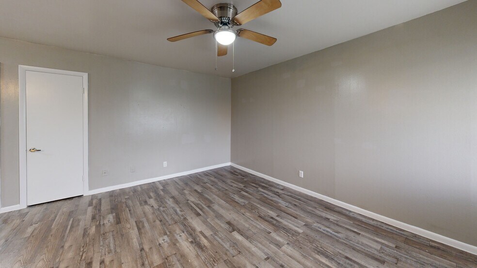 More Photos Of 3299 S Polk St, Dallas Apartments For Sale