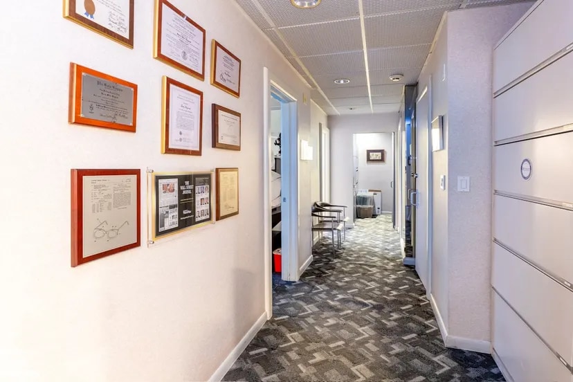 More Photos Of 115 E 61st St, New York Medical For Sale