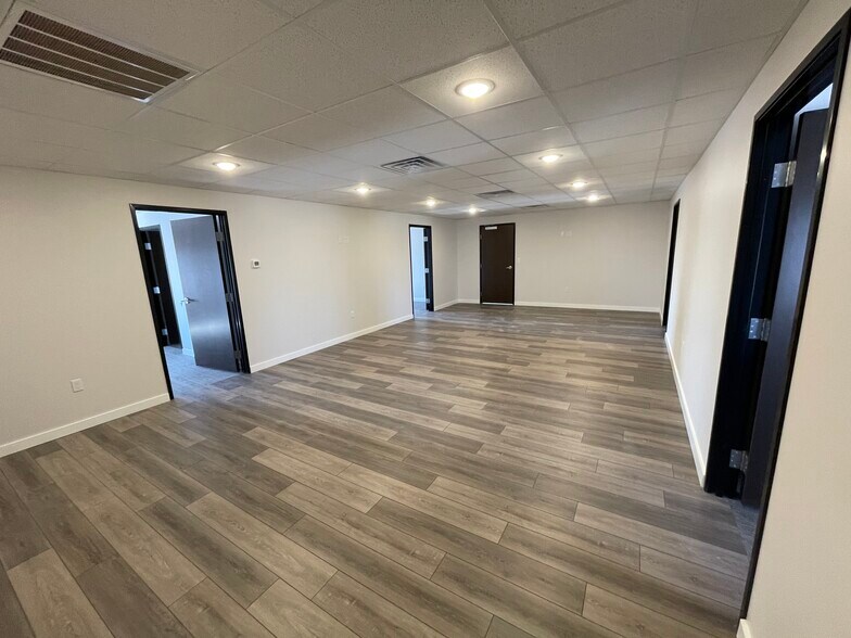More Photos Of 9716 FM 307, Midland Warehouse For Lease
