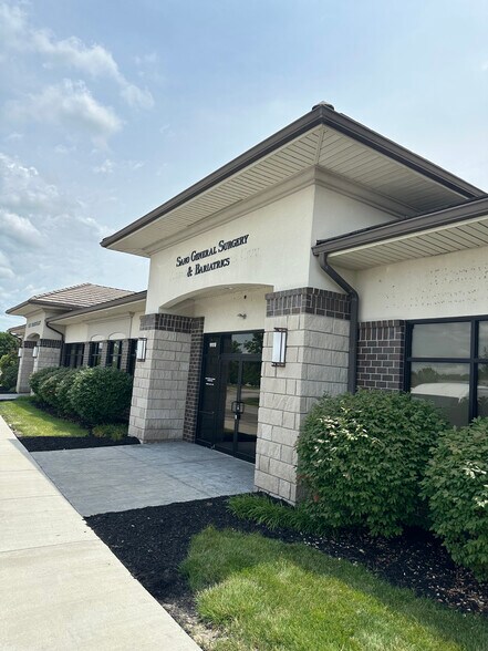 More Photos Of 19101 E Valley View Pky, Independence Medical For Sale