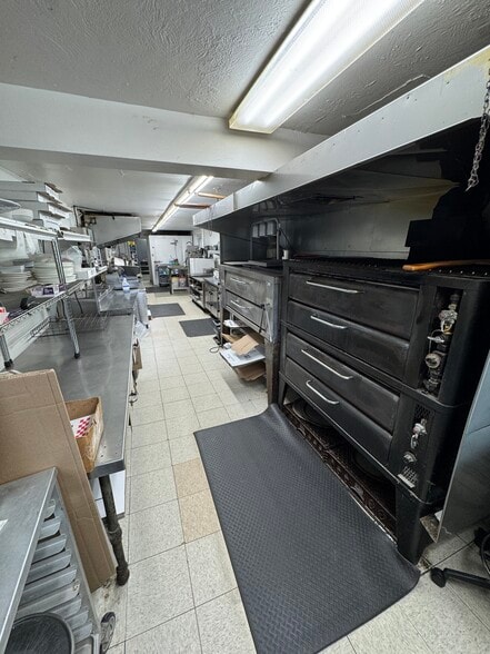 More Photos Of 3648 Genesee St, Buffalo Restaurant For Sale