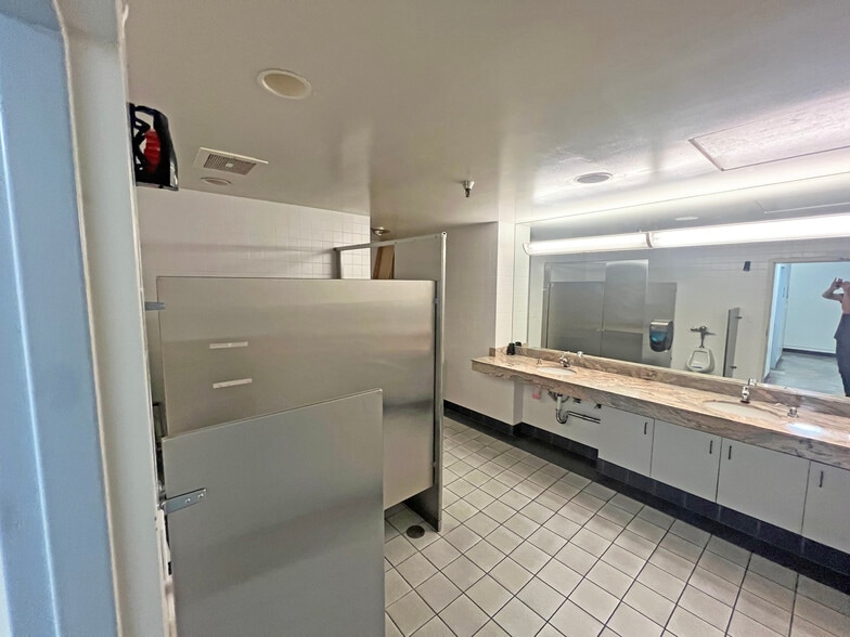 More Photos Of 525 Anacapa St, Santa Barbara Office For Sale