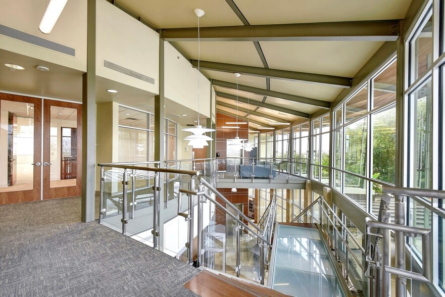 More Photos Of 9910 Huebner Rd, San Antonio Medical For Lease