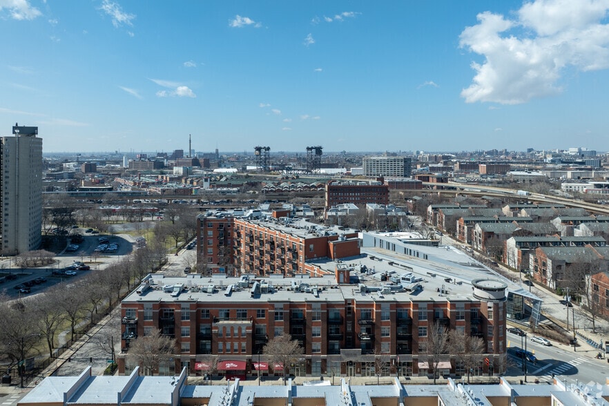 More Photos Of 1900 S State St, Chicago Apartments For Lease