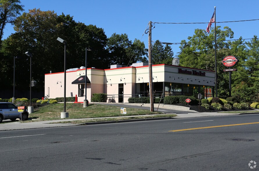 More Photos Of 755 E Main St, Meriden Fast Food For Sale