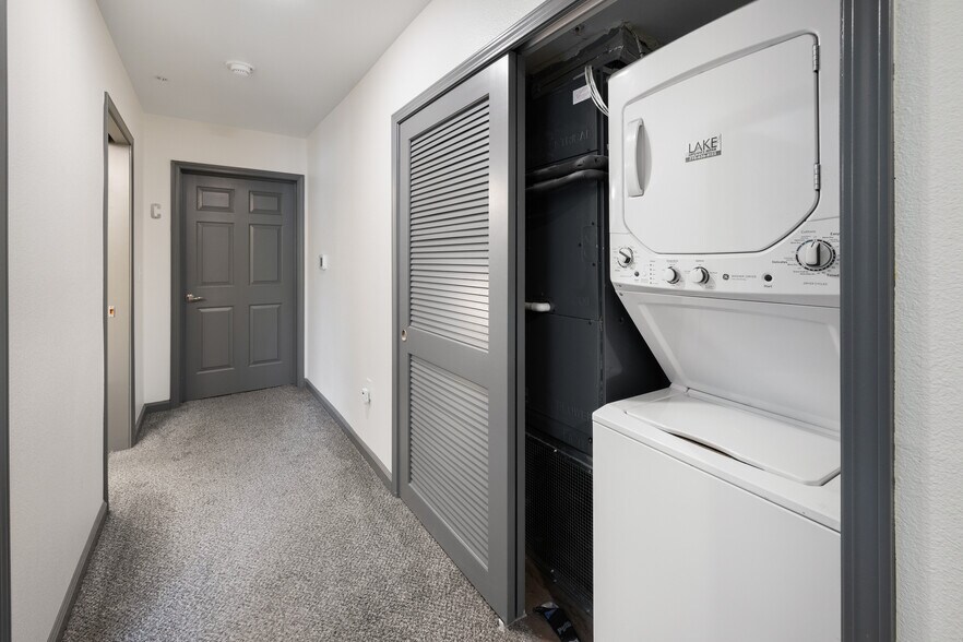 More Photos Of 1385 N Virginia St, Reno Apartments For Sale