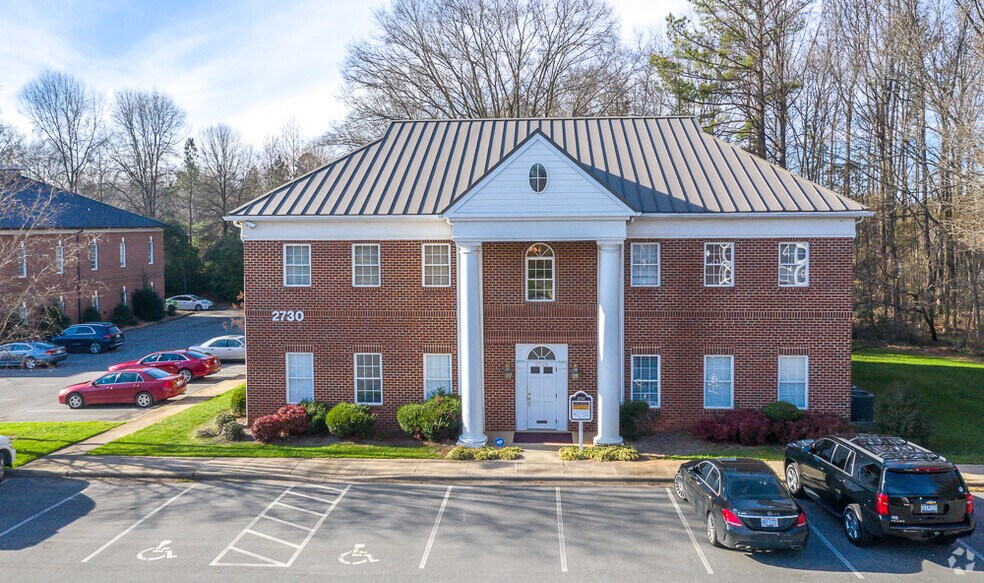 More Photos Of 2730 E WT Harris Blvd, Charlotte Office For Lease
