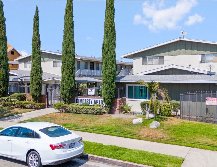 More Photos Of 14521 Clark St, Baldwin Park Apartments For Sale