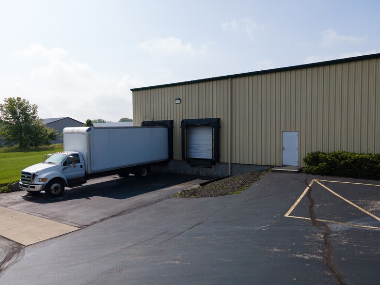 More Photos Of 507 Demoss Ave, Arcadia Industrial For Sale