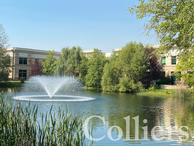 More Photos Of 323 E Riverside Dr, Eagle Medical For Lease